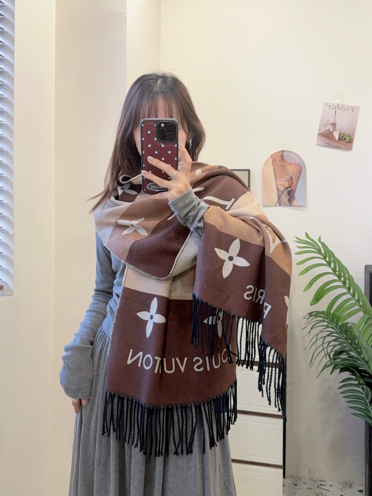 175RE43WDE Stylish Winter Scarves
