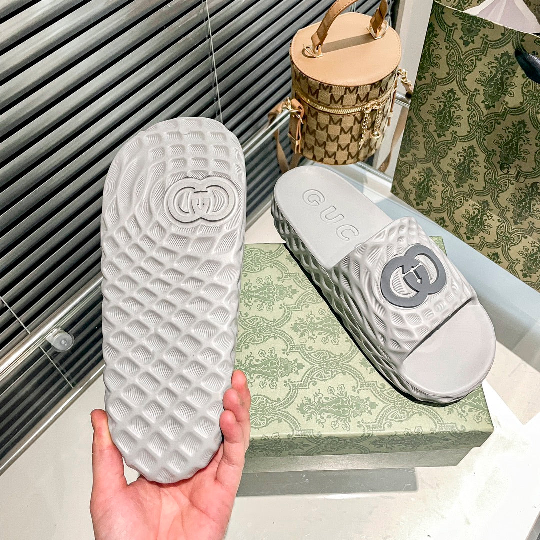 14B185ZDE Stylish Slippers