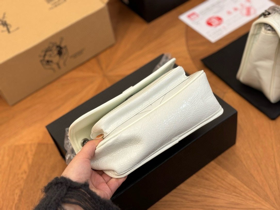 6XSL429BDE Stylish leather bag