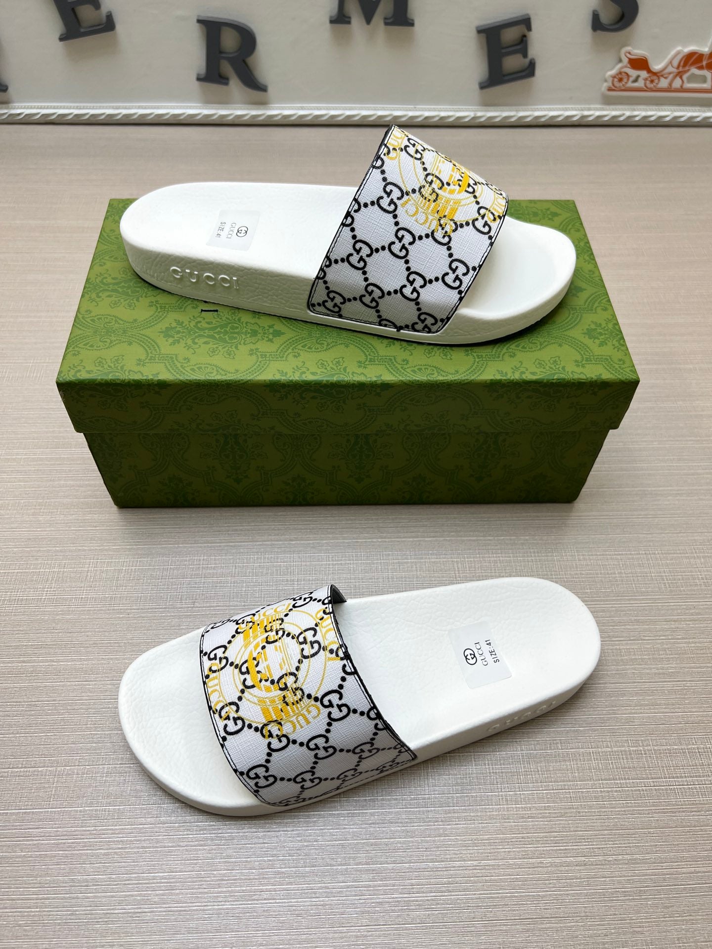 5LB234ZDE Stylish Slippers