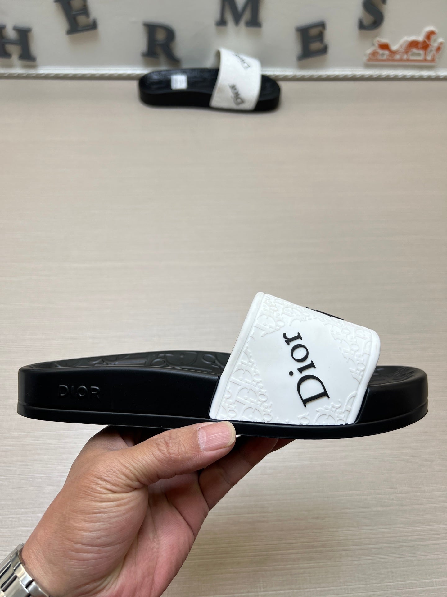 535ZD278ZDE Stylish Slippers