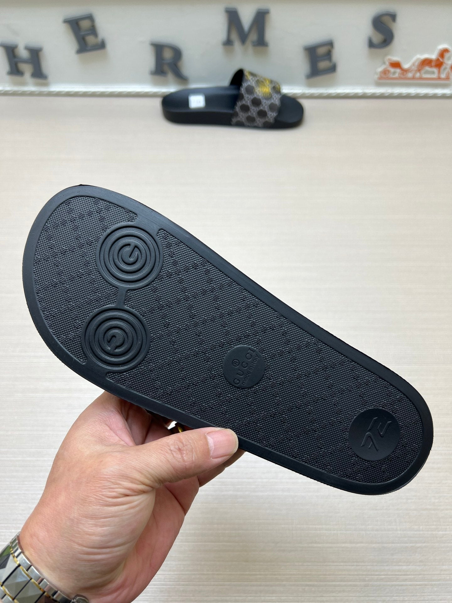 5LB234ZDE Stylish Slippers