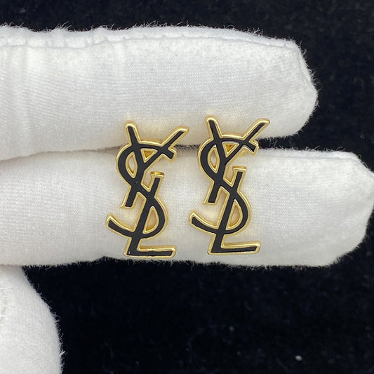 14SL626EDE Stylish Earrings