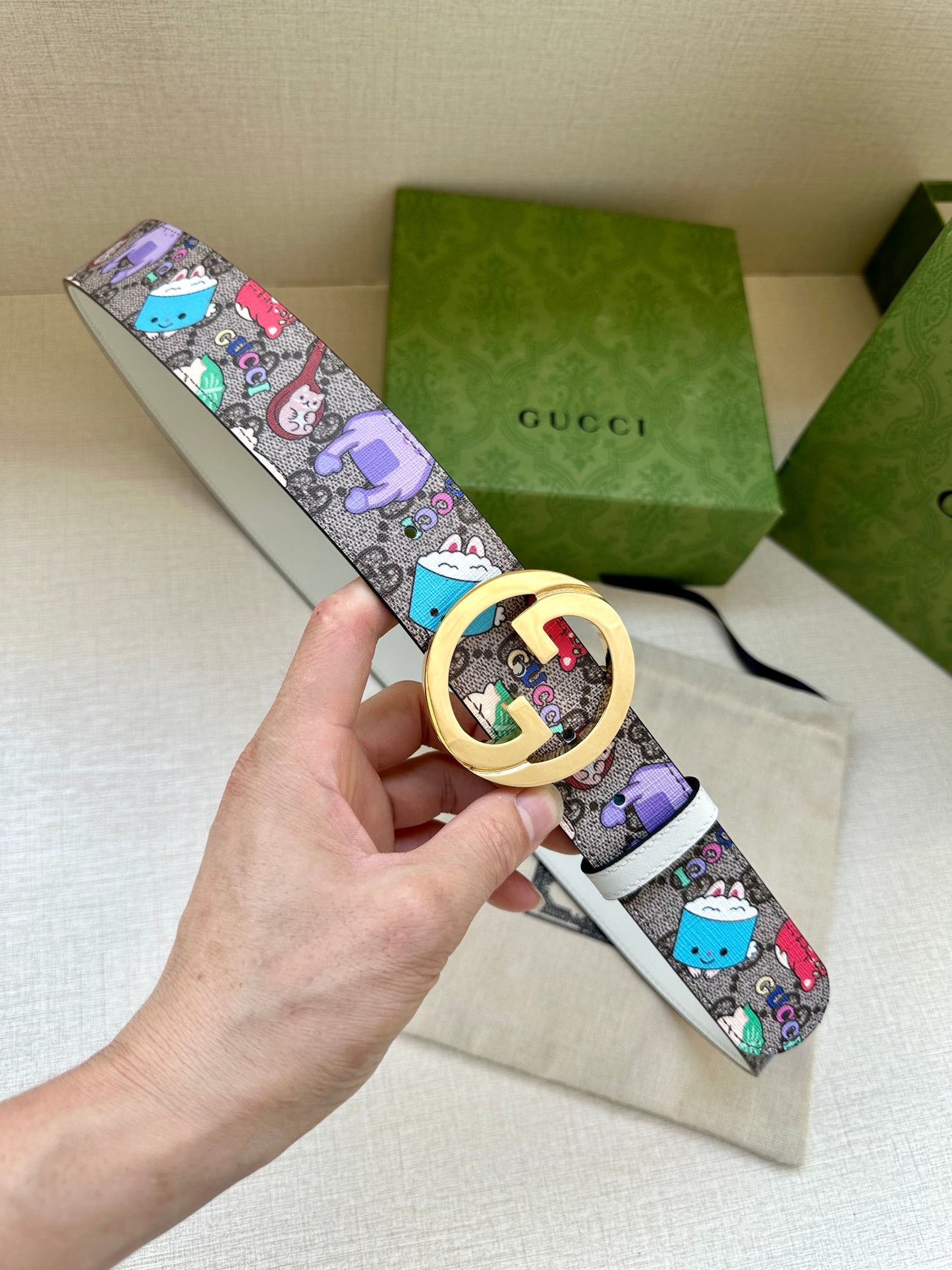 155RB208PDE Stylish  High quality belt With full package