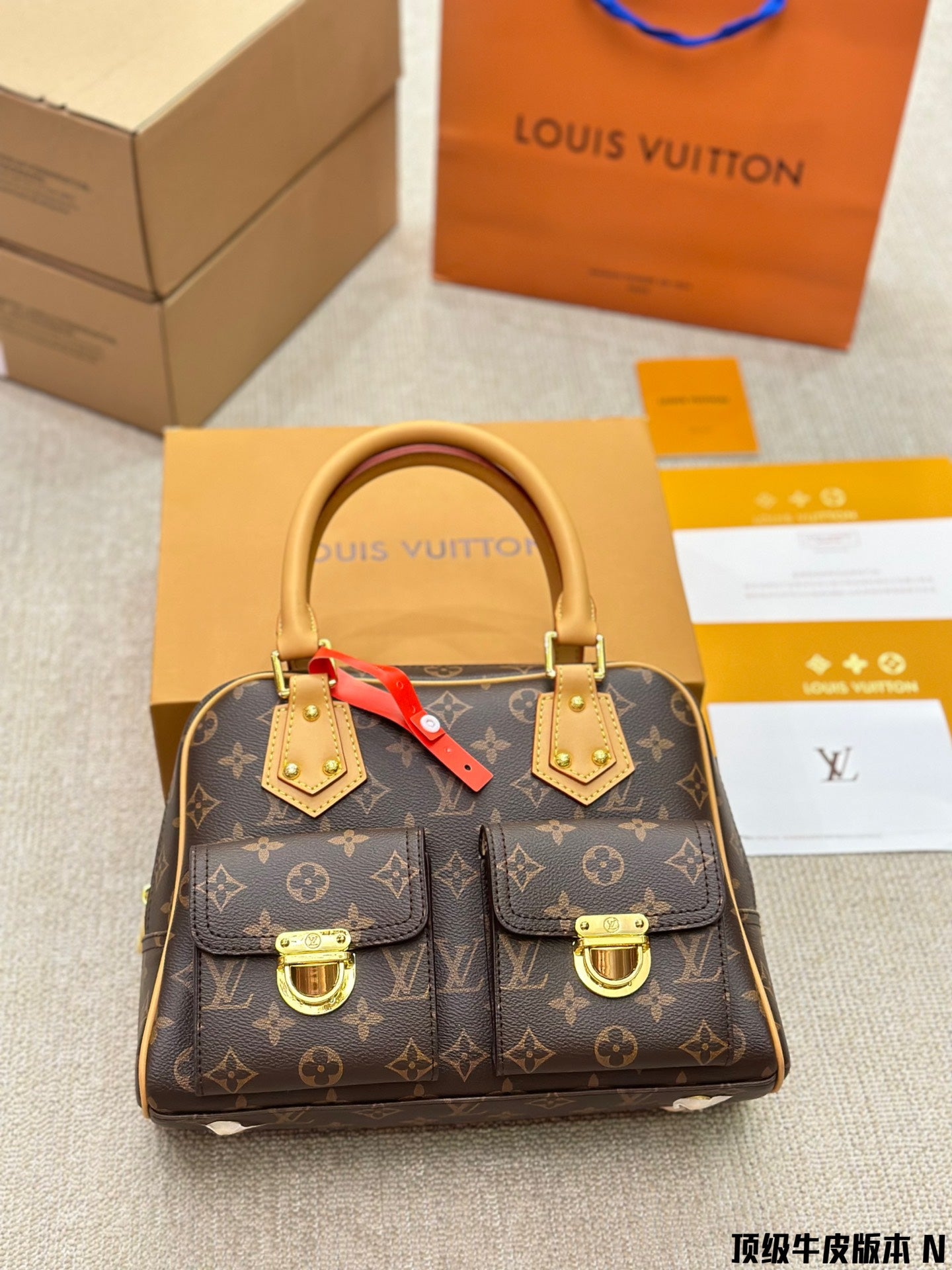 6XE253BDE Stylish leather bag 