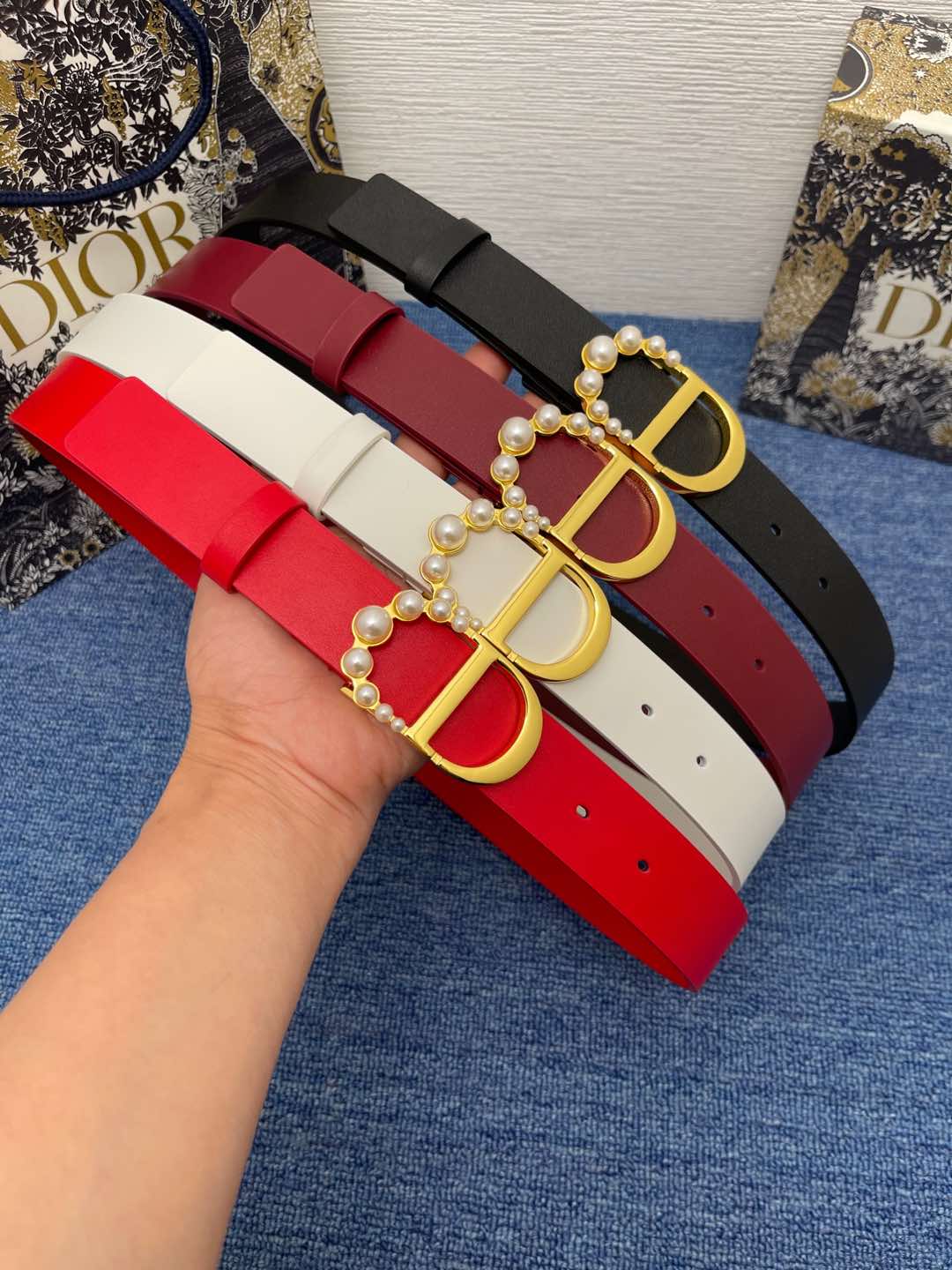 155RD200PDE Stylish  High quality belt With full package