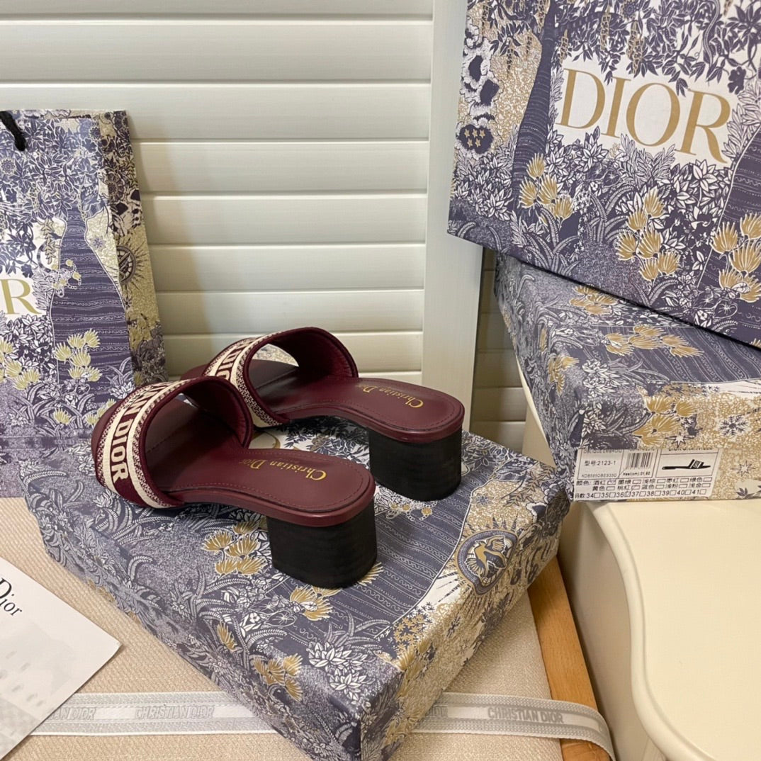 14D64ZDE Stylish sandals