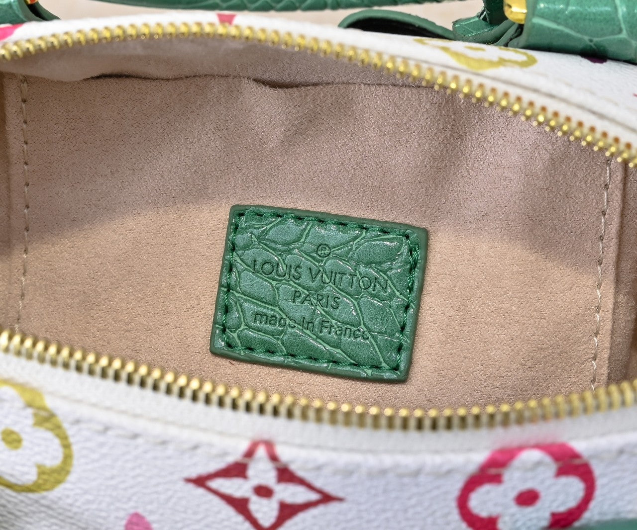 155NE74BDE Stylish leather bag