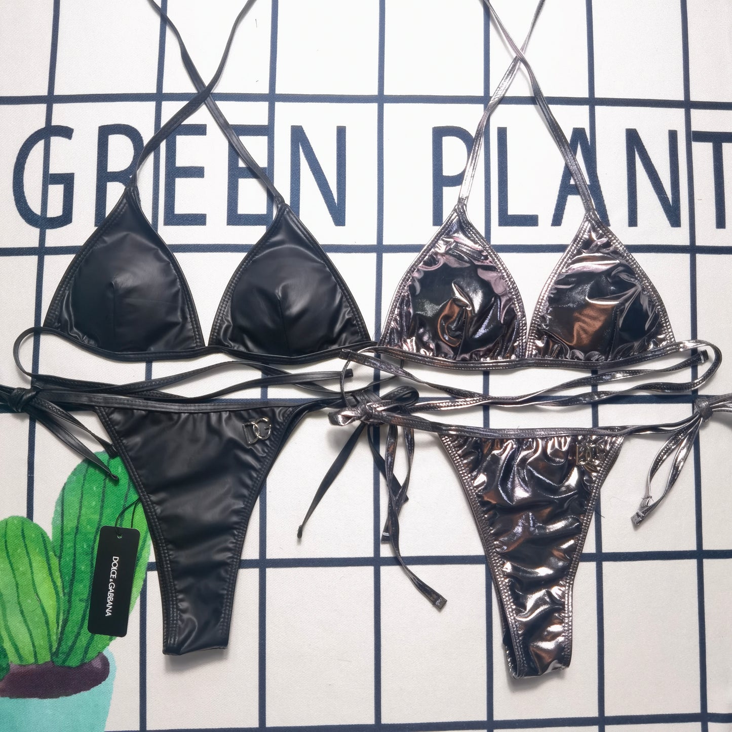14A238YDE Stylish Bikini swimsuit