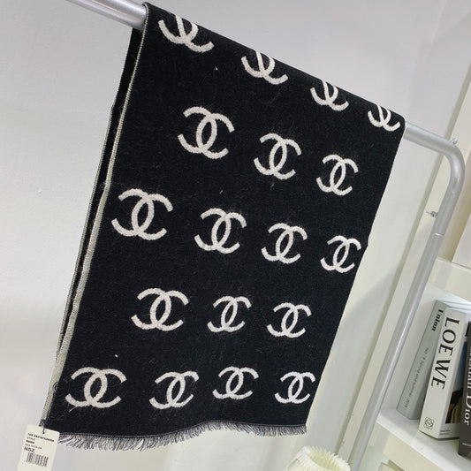 175RC33WDE Stylish Winter Scarves