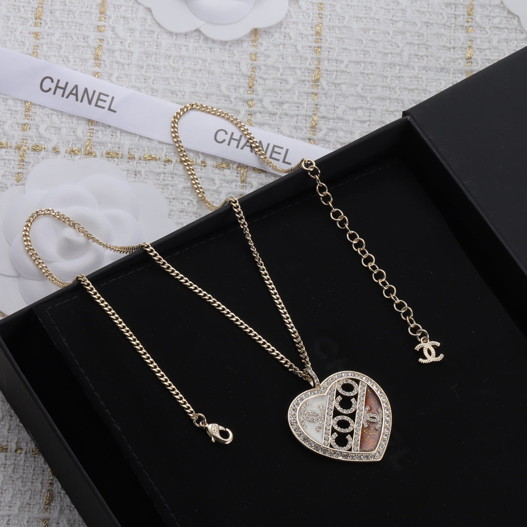 1YC96XDE Stylish Necklaces