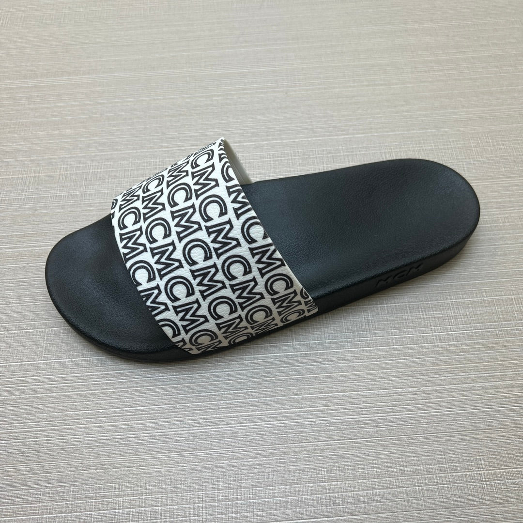 54M45ZDE Stylish slippers