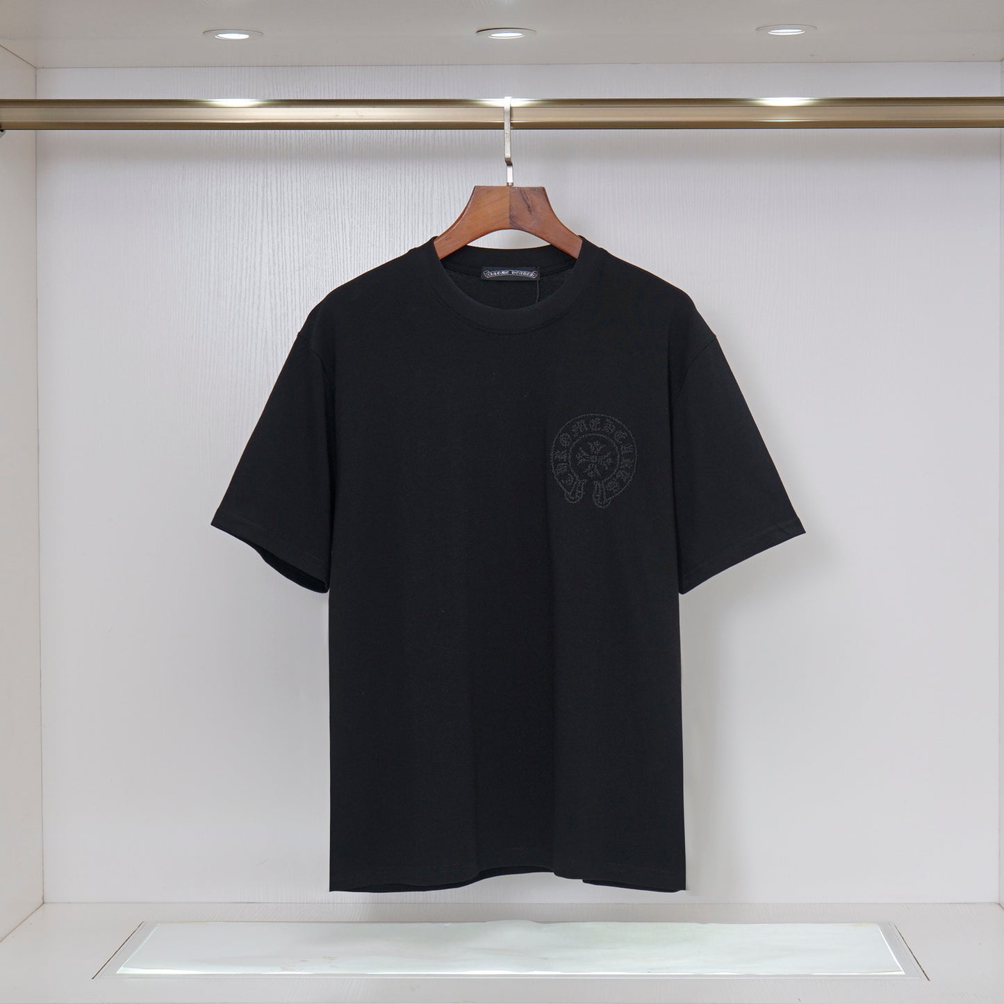 145RE210UDE Stylish T-shirt
