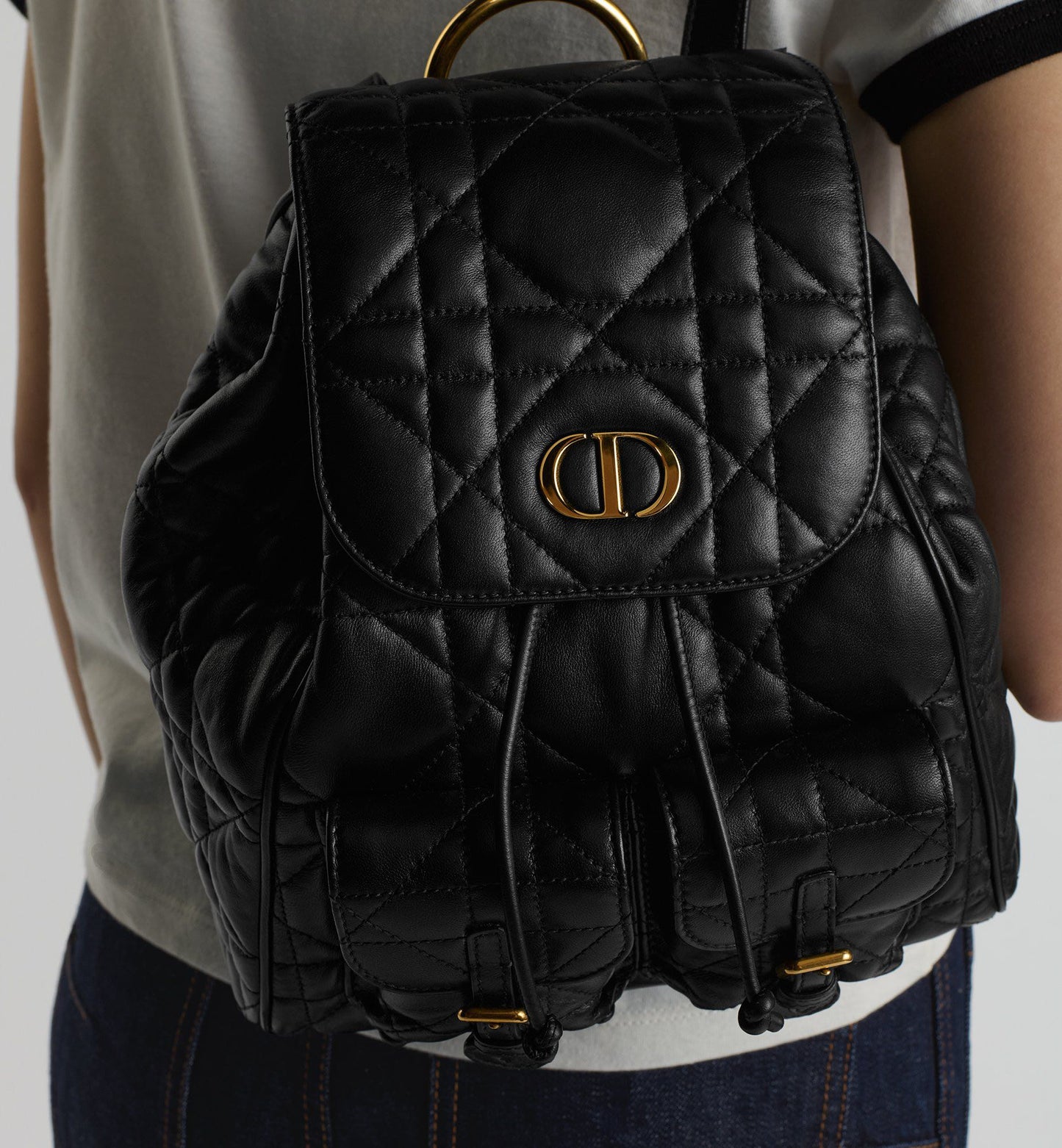 1XD66BDE Stylish leather backpacks