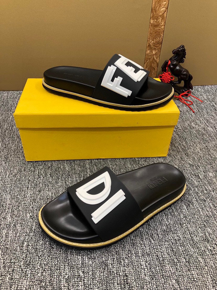5XF106ZDE Stylish Slippers