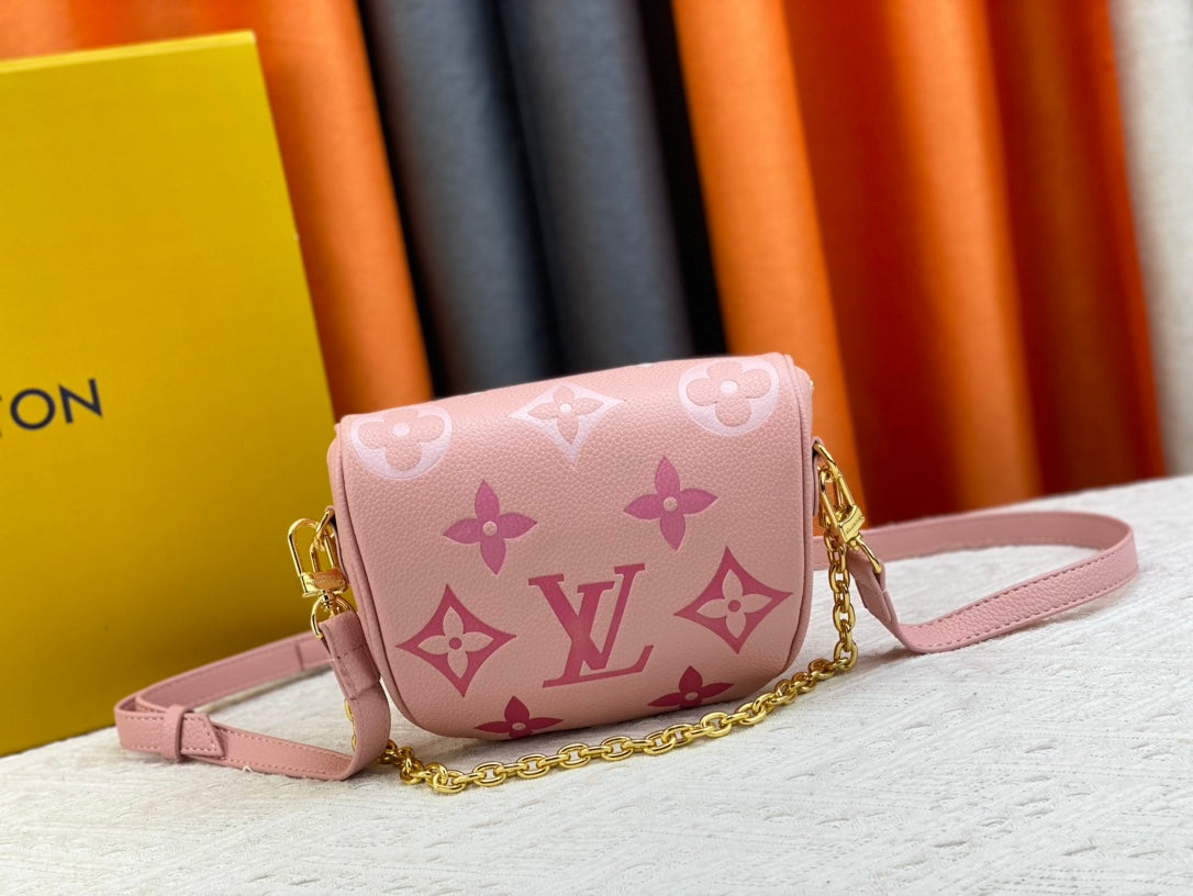 155NE58BDE Stylish leather bag