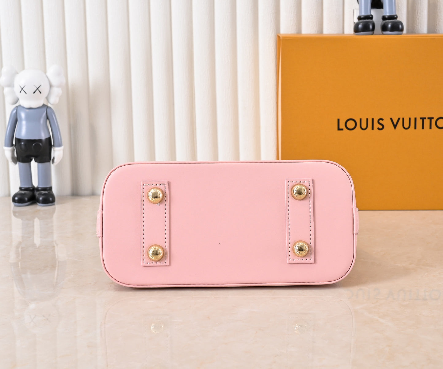 155NE2BDE Stylish leather bag