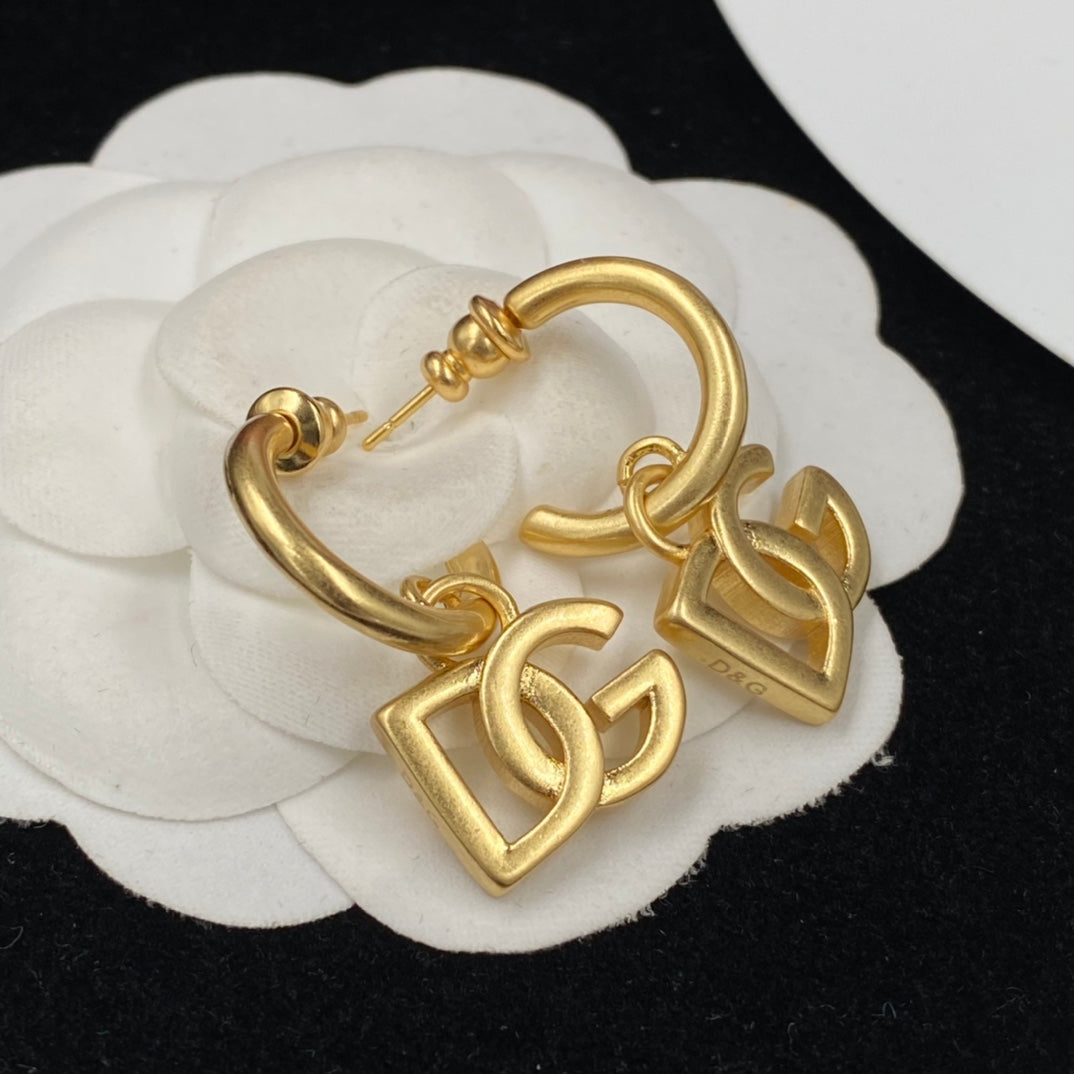 1XA585EDE Stylish Earrings