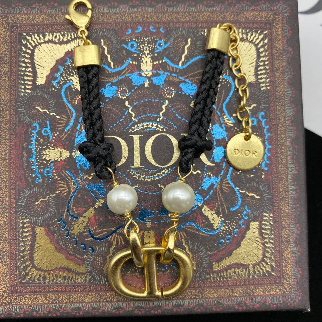 14D487KDE Stylish Bracelets