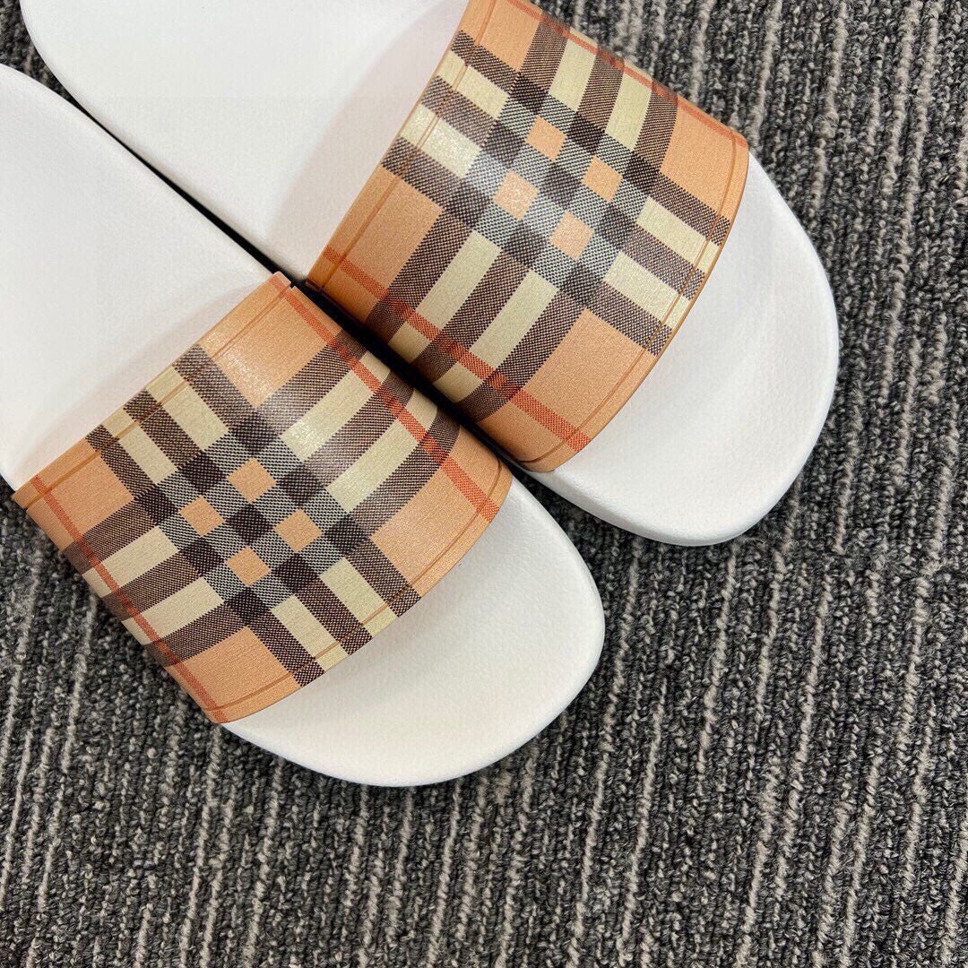 535ZR260ZDE Stylish Slippers