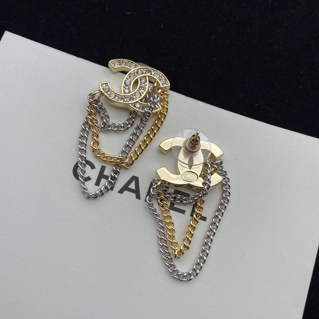 14C548EDE Stylish Earrings