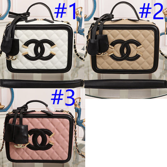 165NC124BDE Stylish leather bag