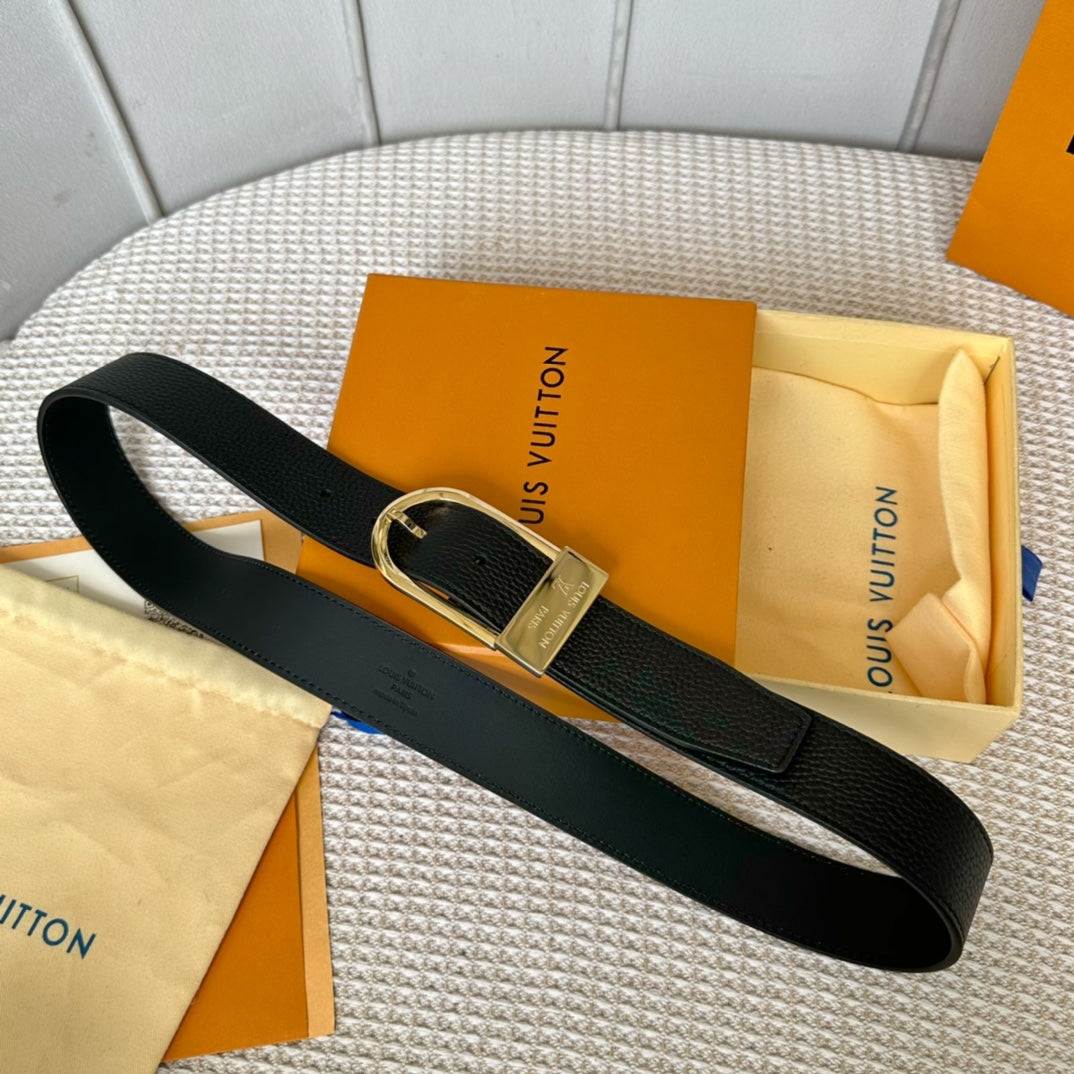 14E67PDE Stylish  High quality belt With full package