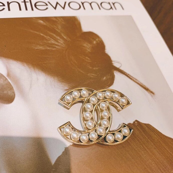 14C339XDE Stylish  Brooch