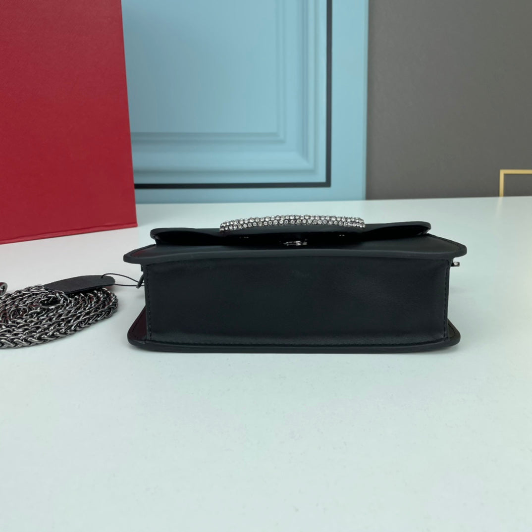 1WVL114BDE Stylish leather bag