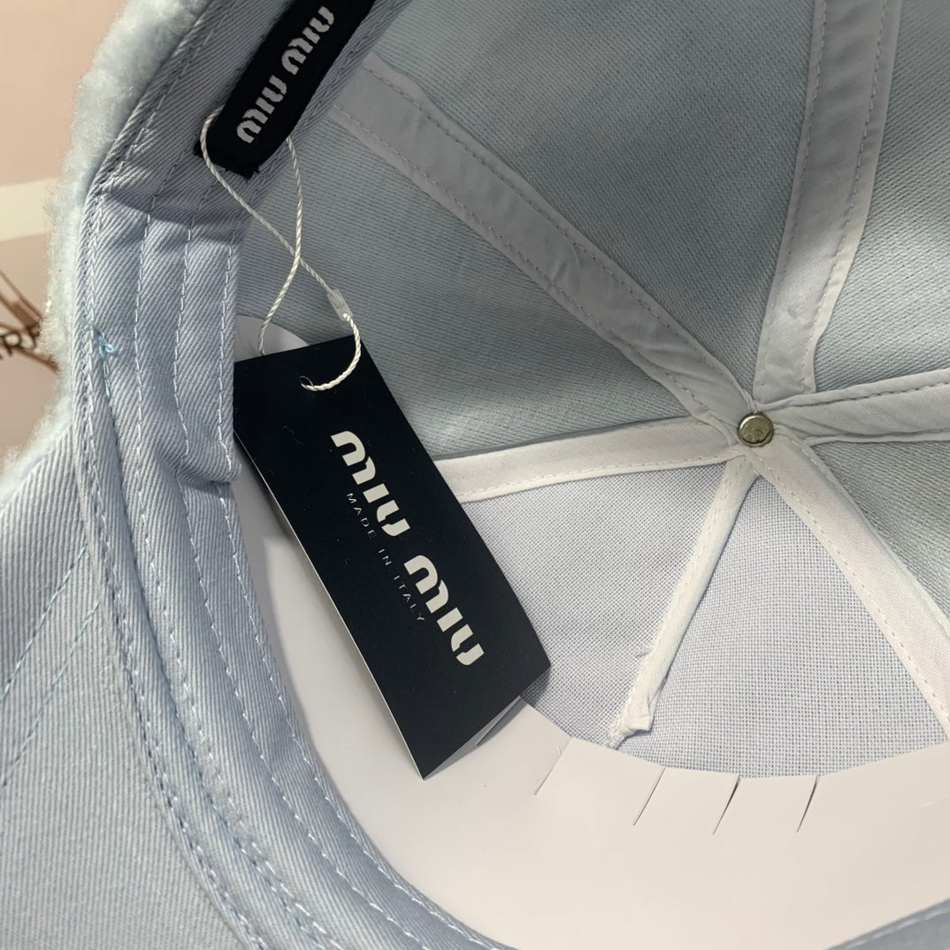 125ZA503MDE Stylish hats
