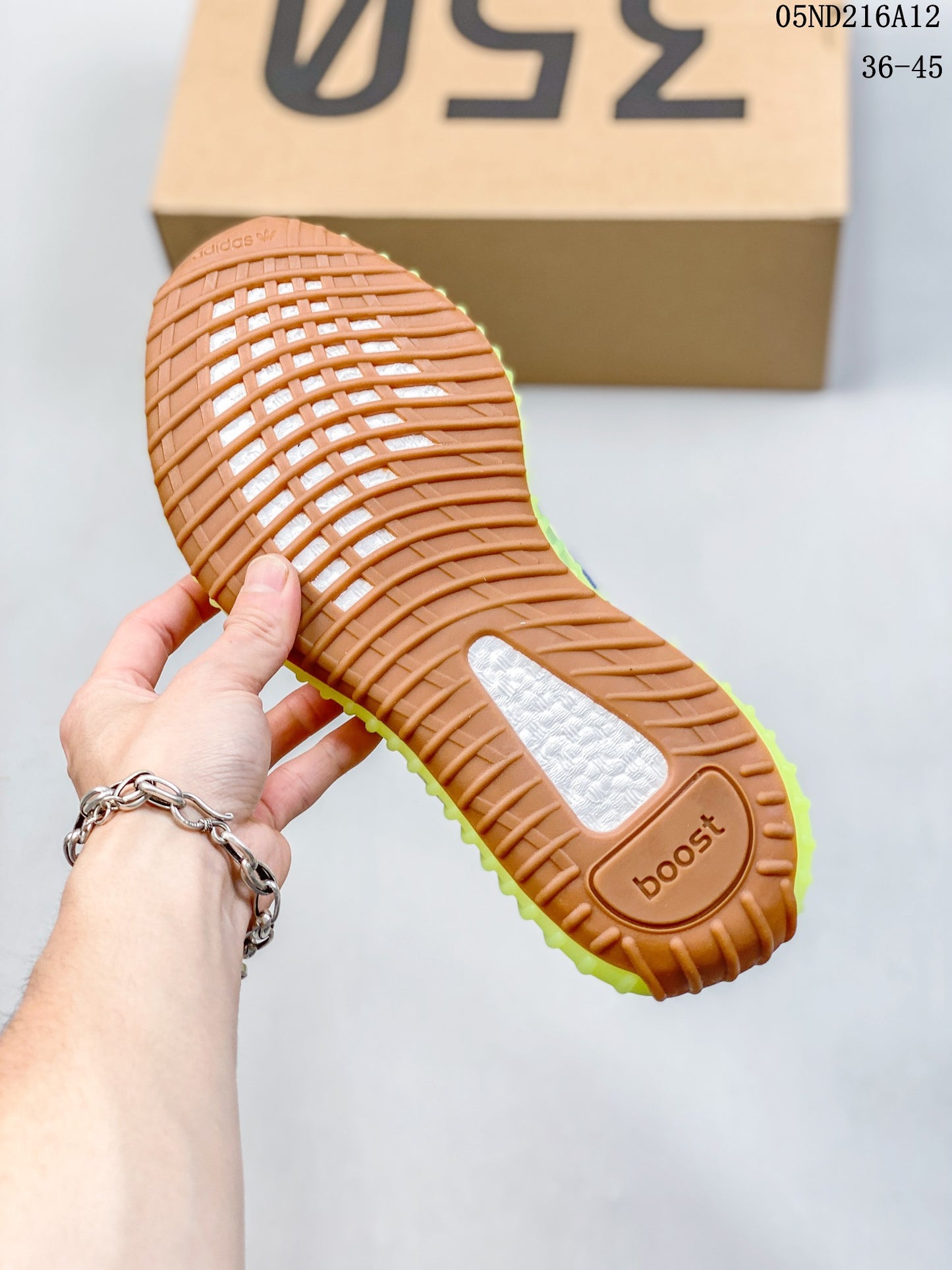 4YA69ZDE Stylish Sneakers (No Box, August-October Big Sale)