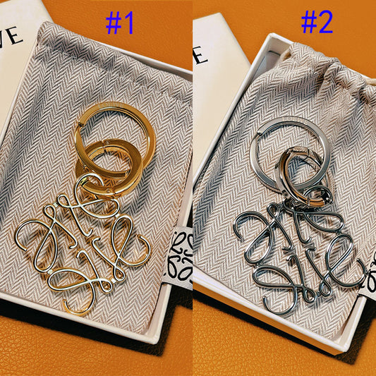 14A13ADE Stylish key closure