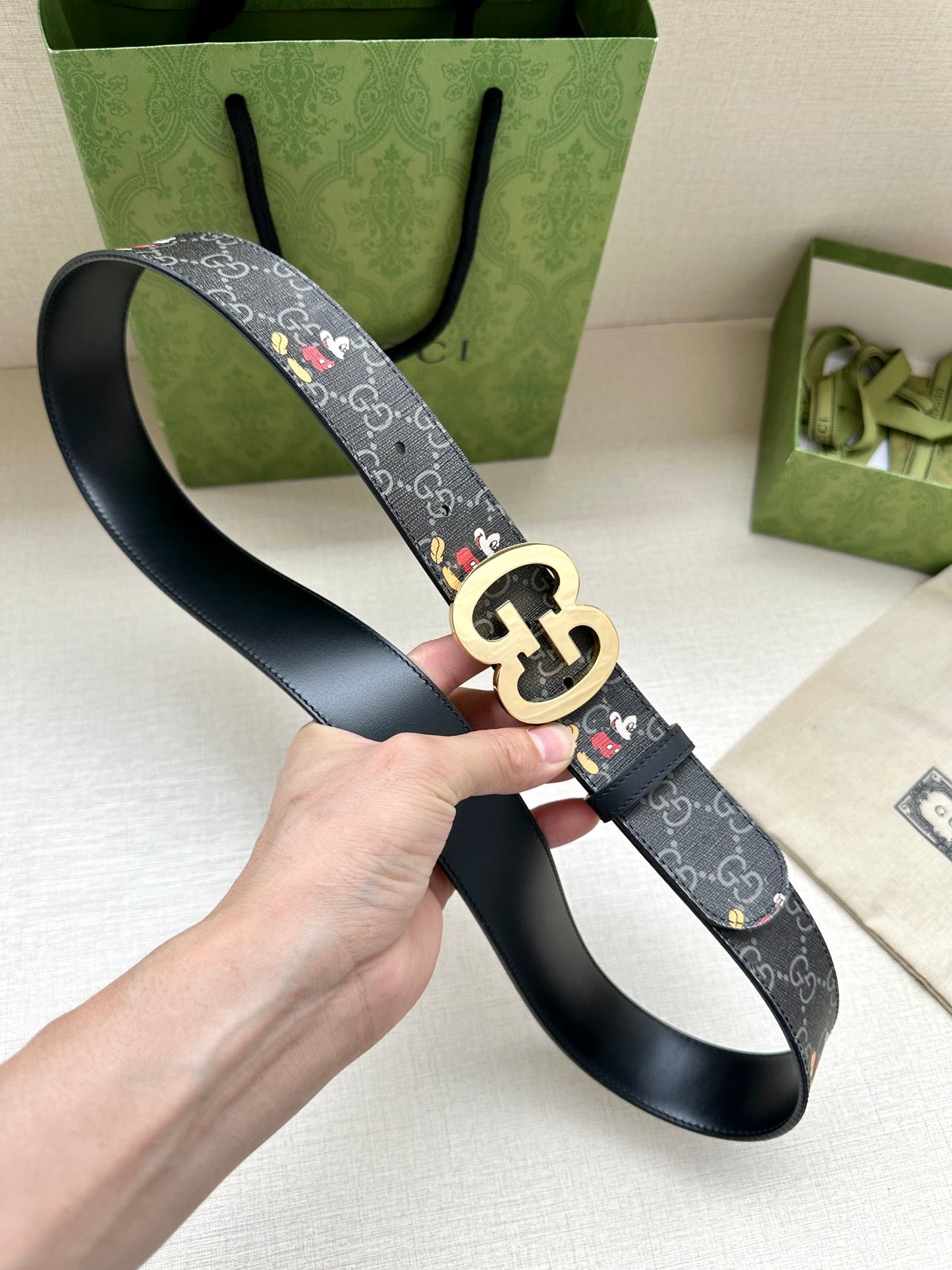 155RB229PDE Stylish  High quality belt With full package