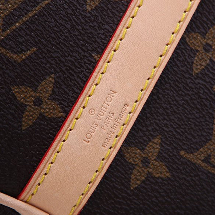 2E8BDE Stylish leather bag 