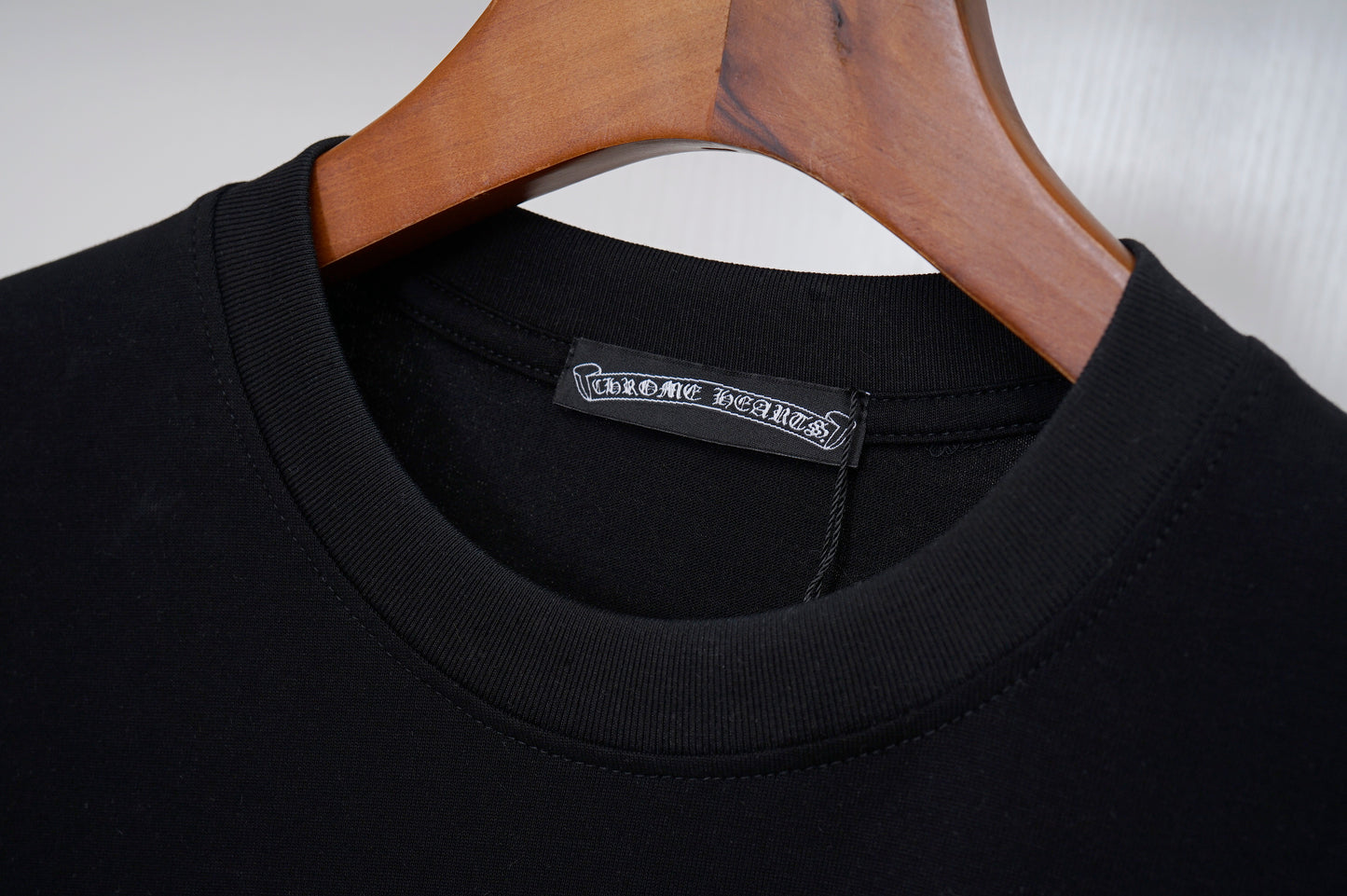 145RE210UDE Stylish T-shirt