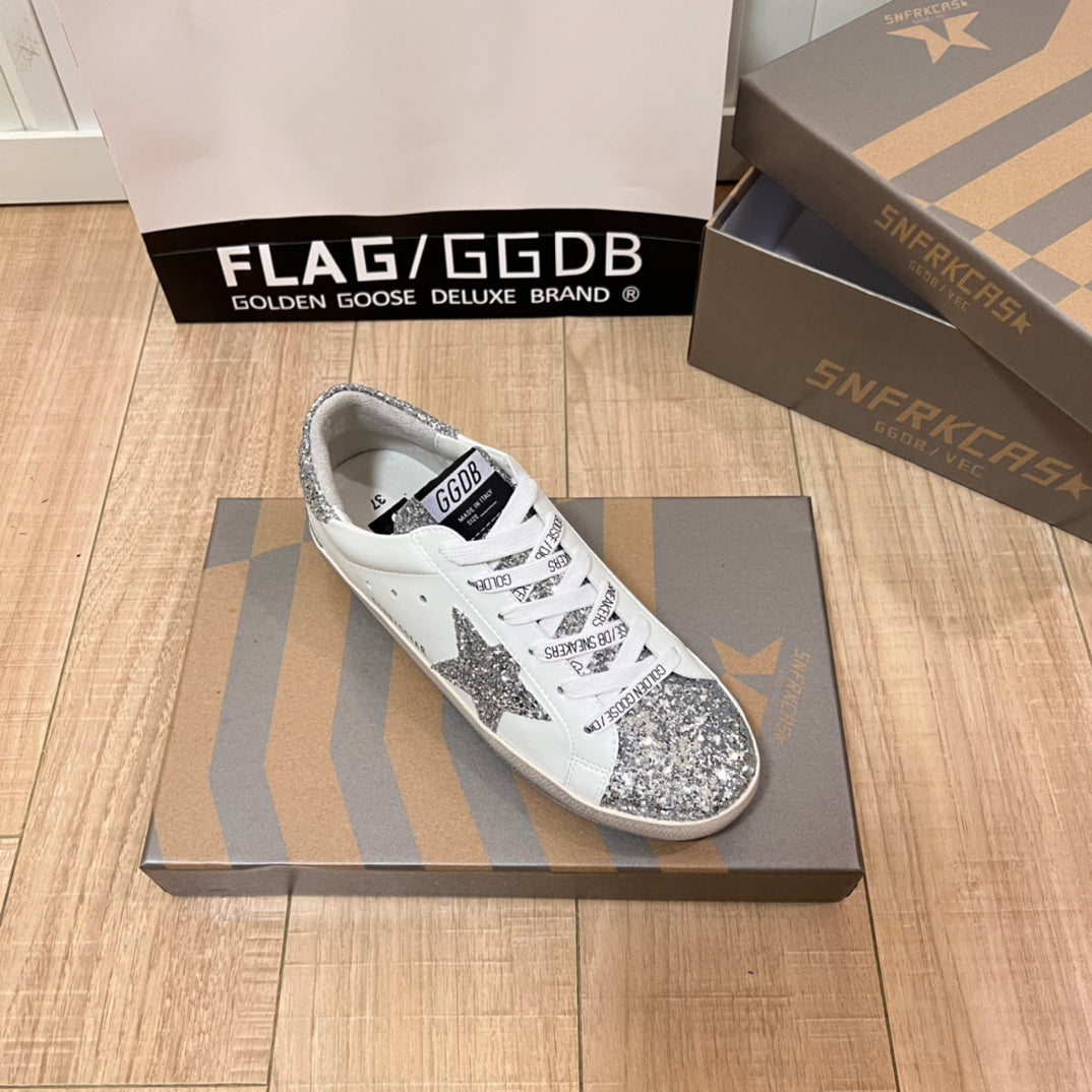 14GE111ZDE Stylish shoes