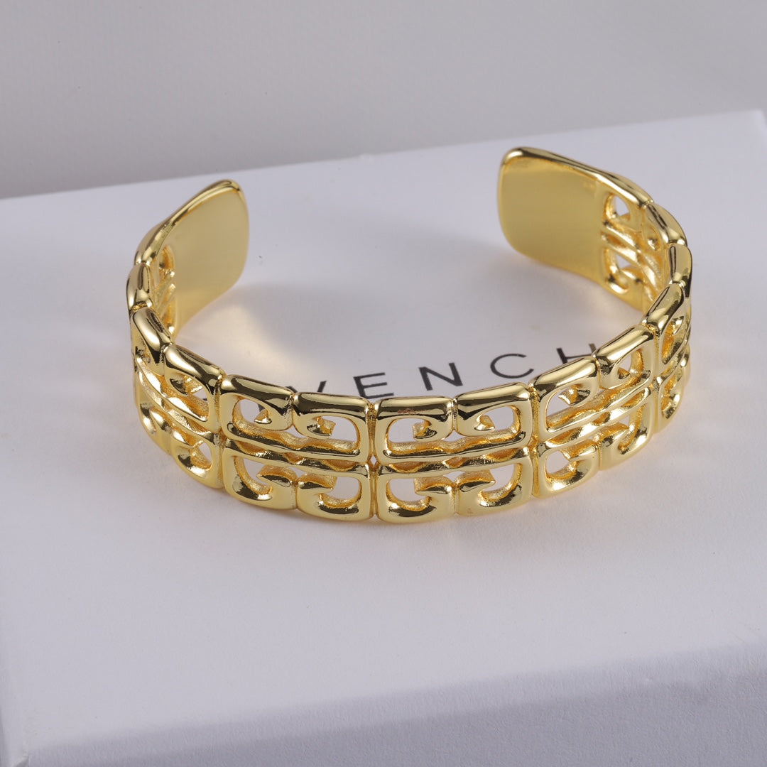 14GV1019KDE Stylish Bracelets