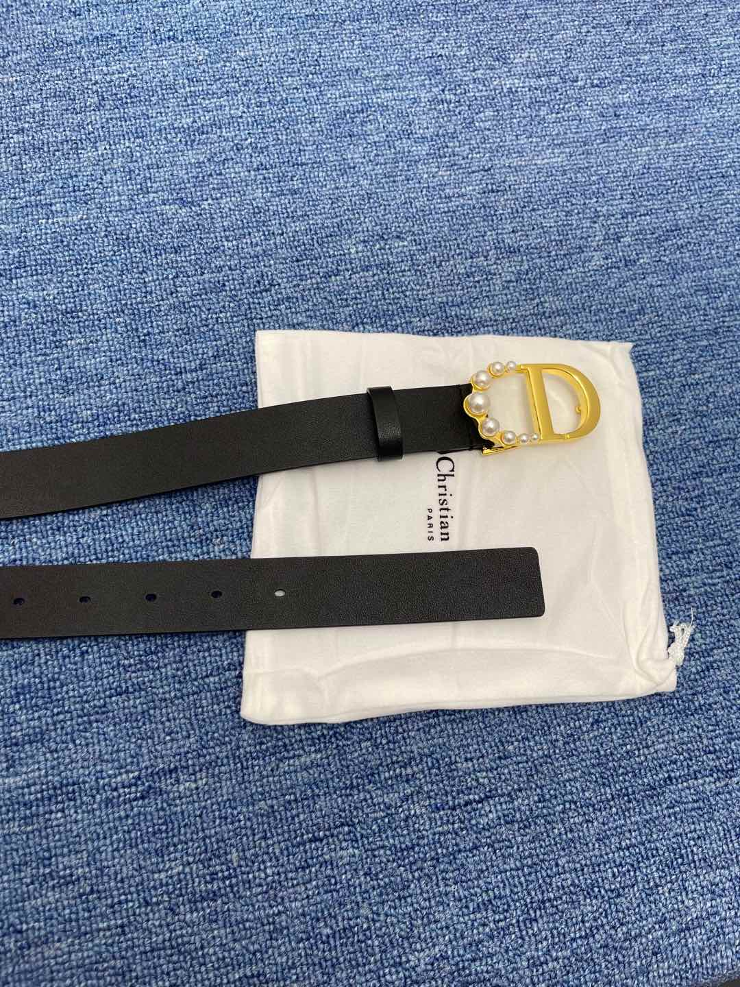 155RD200PDE Stylish  High quality belt With full package