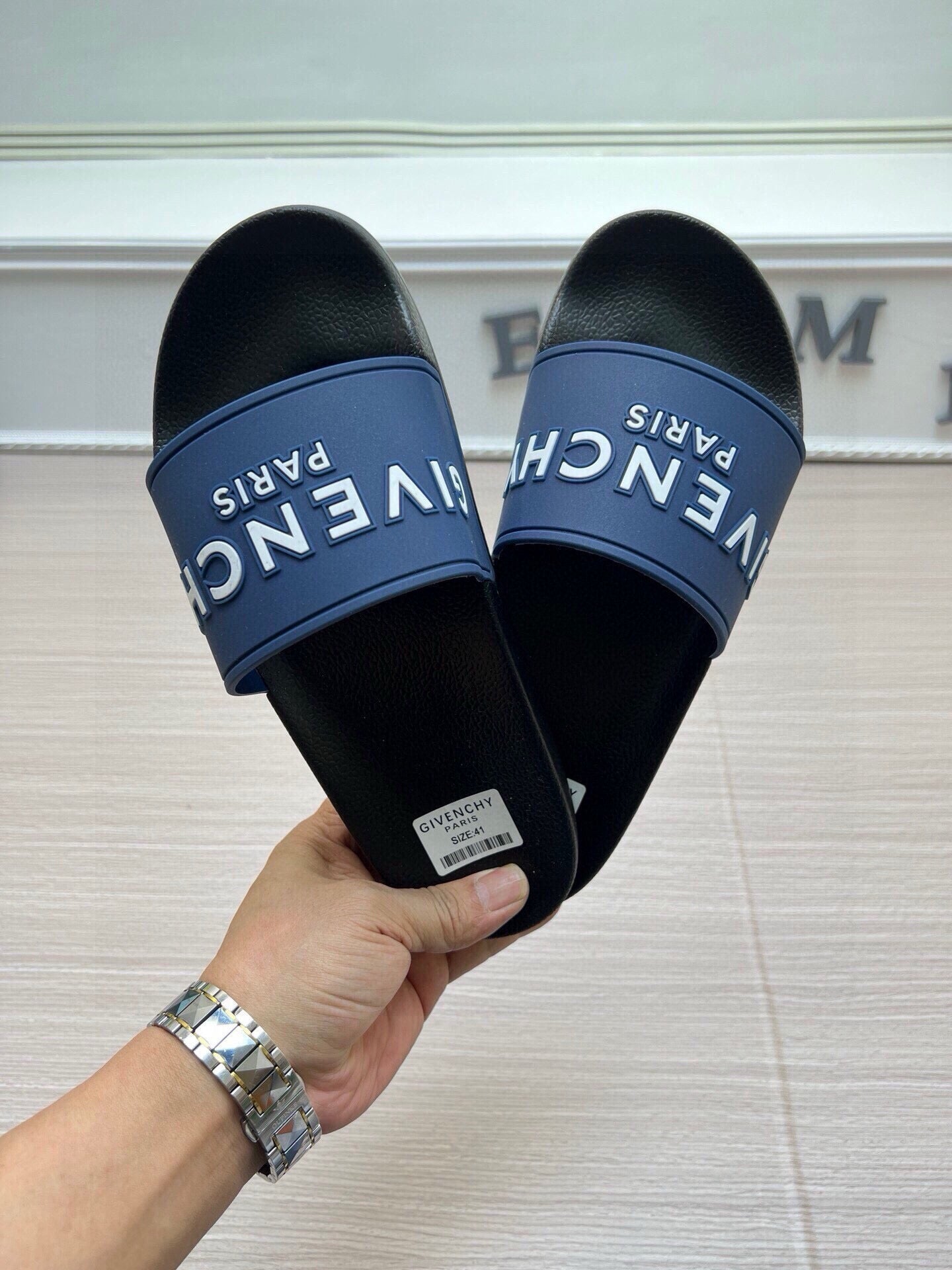 535ZGV263ZDE Stylish Slippers