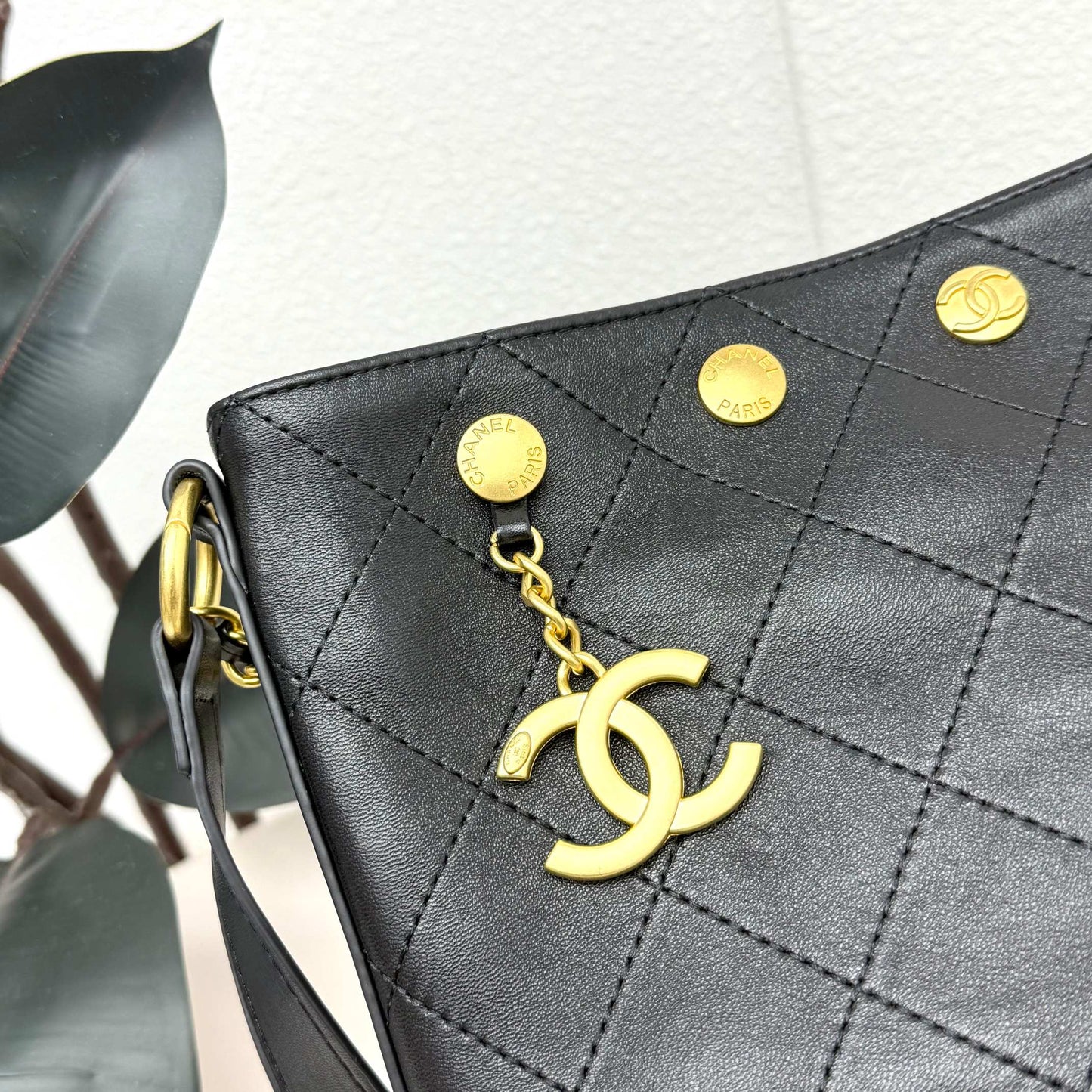 155NC68BDE Stylish leather bag