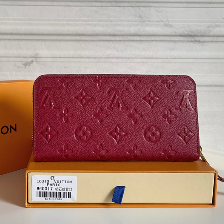 1E06BDE Stylish leather wallets