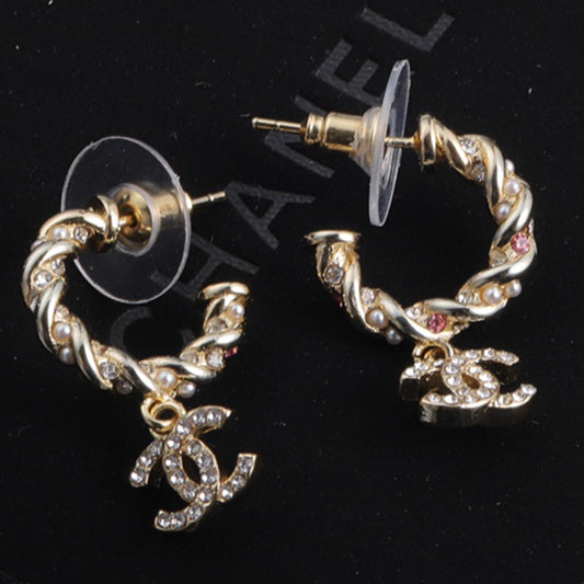 1YC7EDE Stylish Earrings