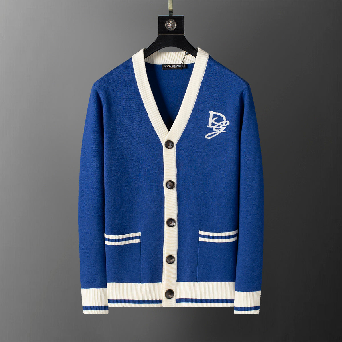 185ZA125UDE Stylish Sweaters