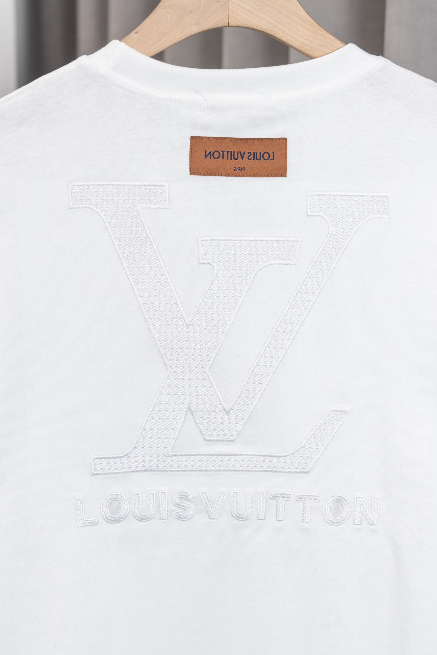 125WE3UDE Stylish T-shirts