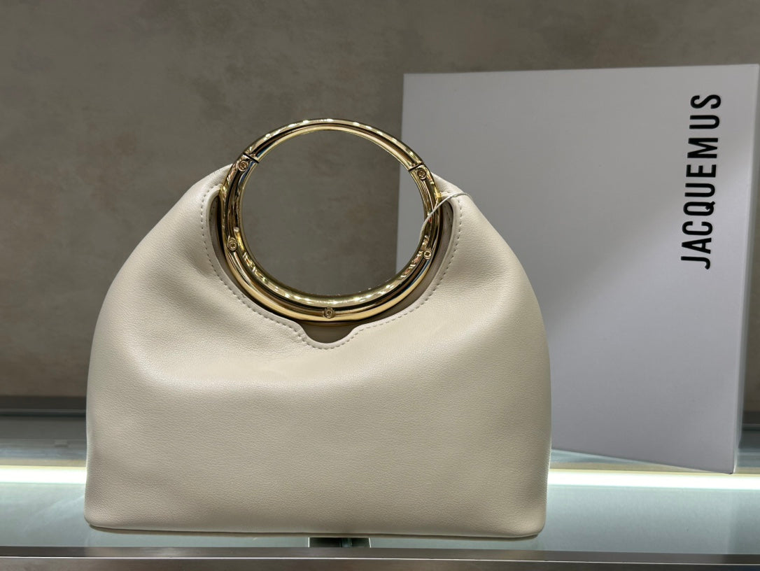 155NA12BDE Stylish leather bag