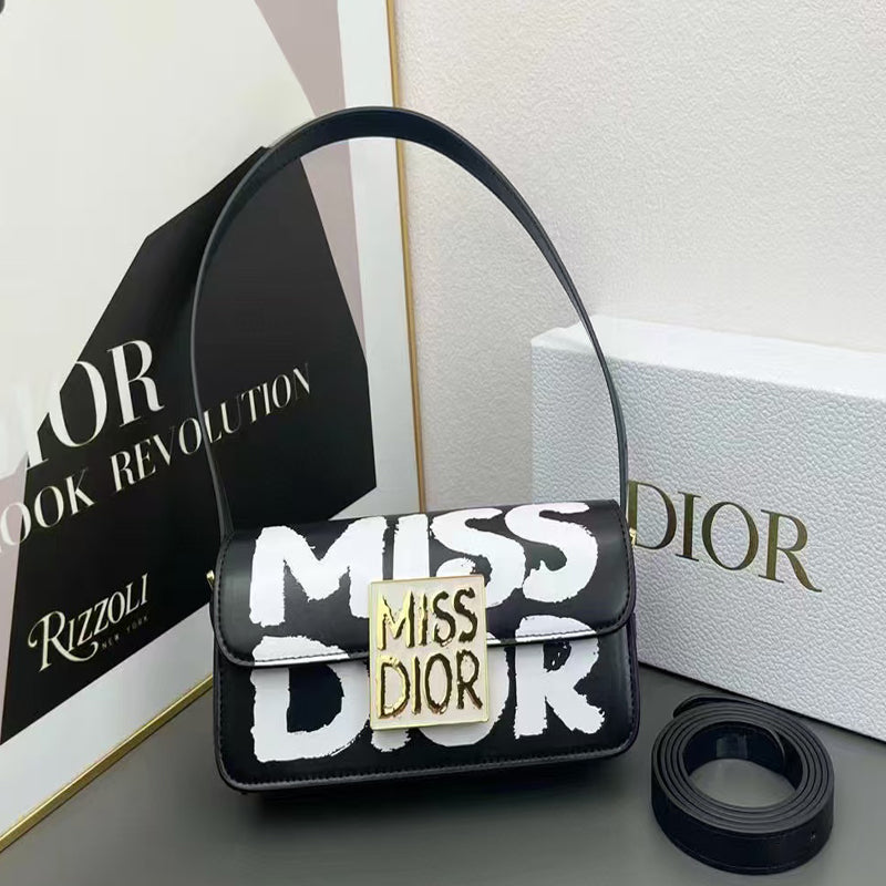 155QD1BDE Stylish leather bag