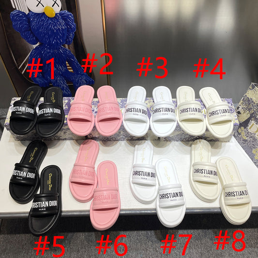 14D76ZDE Stylish slippers