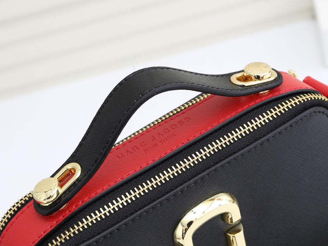 1XA31BDE Stylish leather bag 