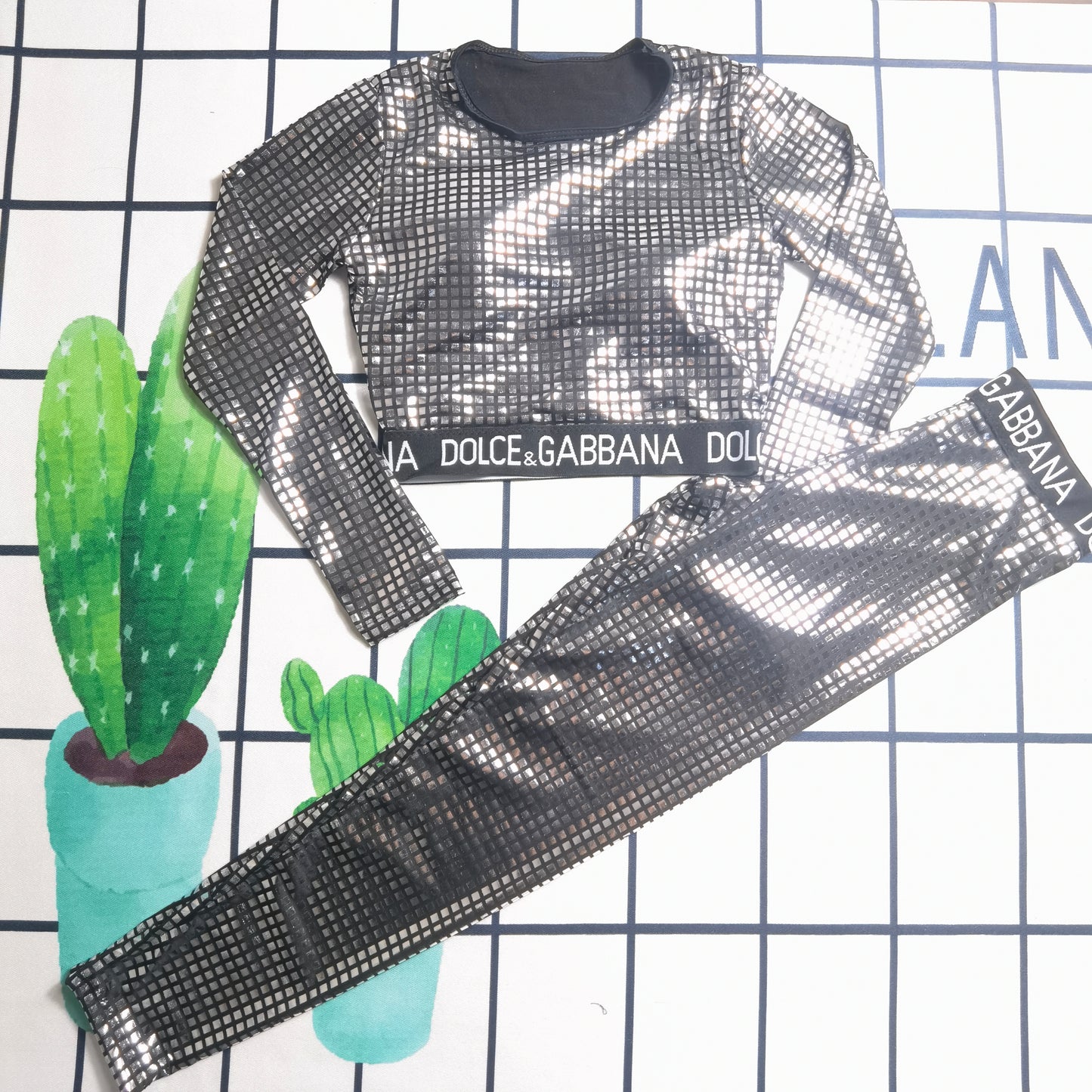 14A136YDE Stylish Long sleeve swimsuit