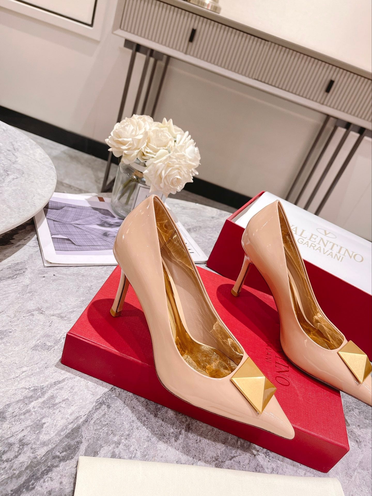 1WVL264ZDE Stylish sandals High heels